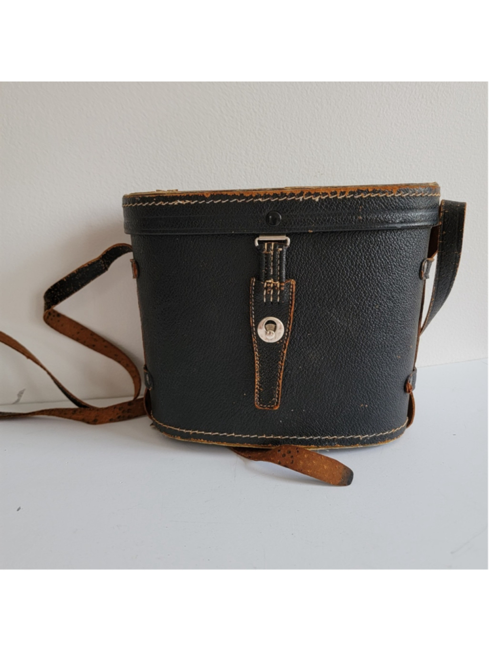 Vintage Binoculars Case 50s - 60s Case Only Mid Century, Closure Good Strap
